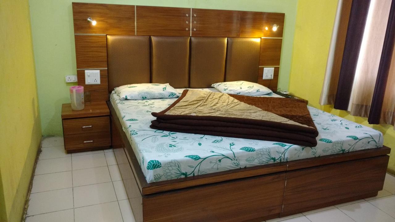 Hotel Brahma Kamal Joshimath Luaran gambar