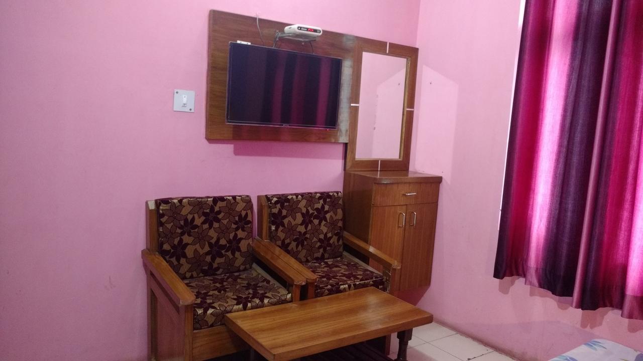 Hotel Brahma Kamal Joshimath Luaran gambar