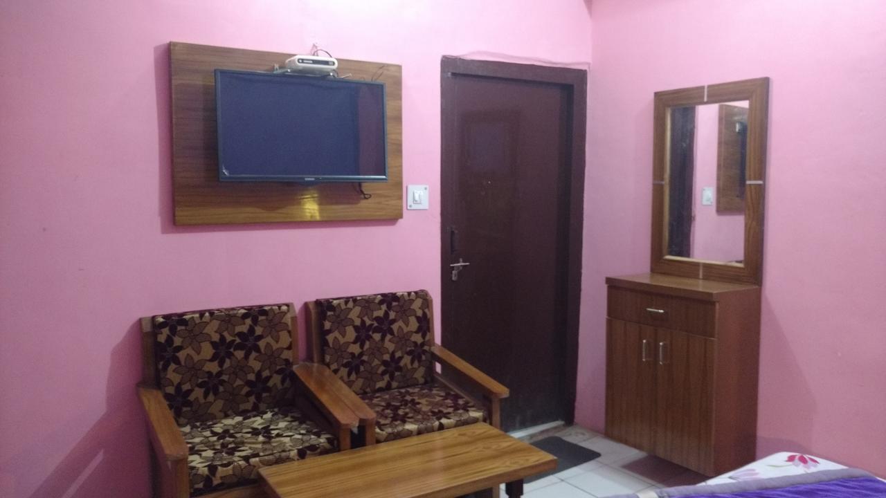 Hotel Brahma Kamal Joshimath Luaran gambar