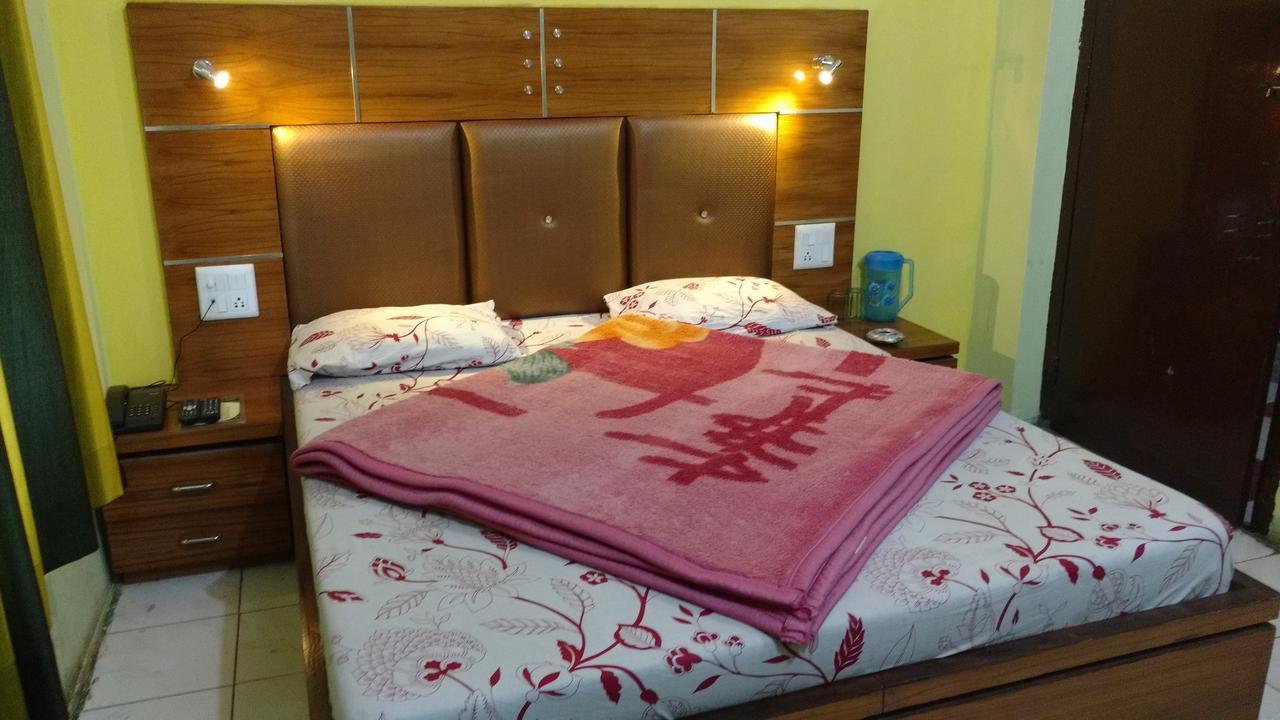 Hotel Brahma Kamal Joshimath Luaran gambar